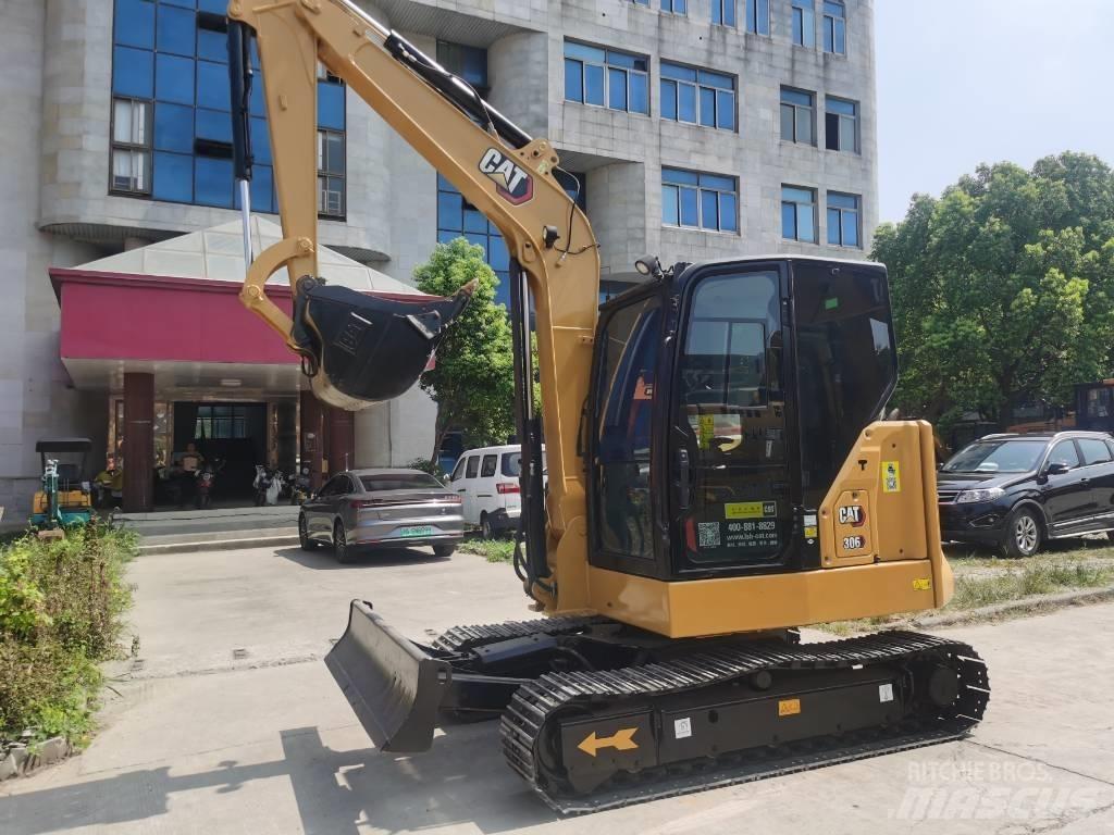 CAT 306 Roomikekskavaatorid
