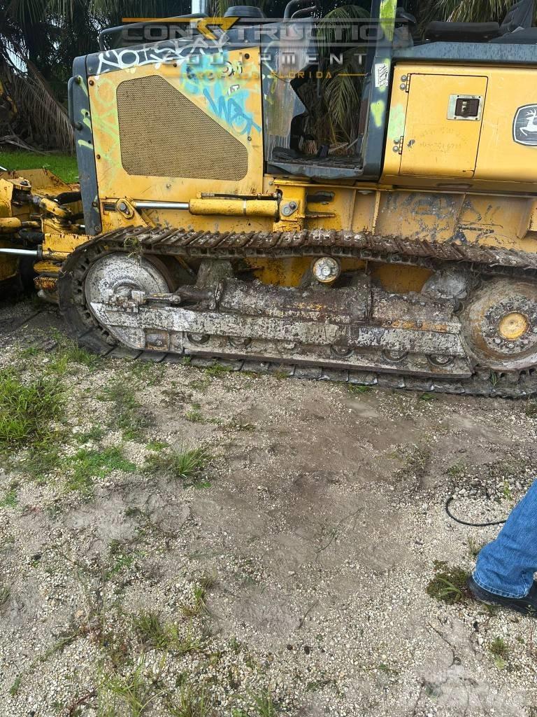 DEERE 450J LT Buldooserid