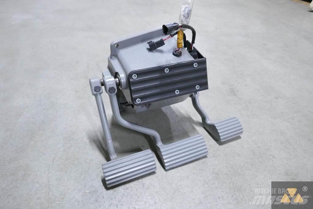 CAT 222-6026 Muud osad