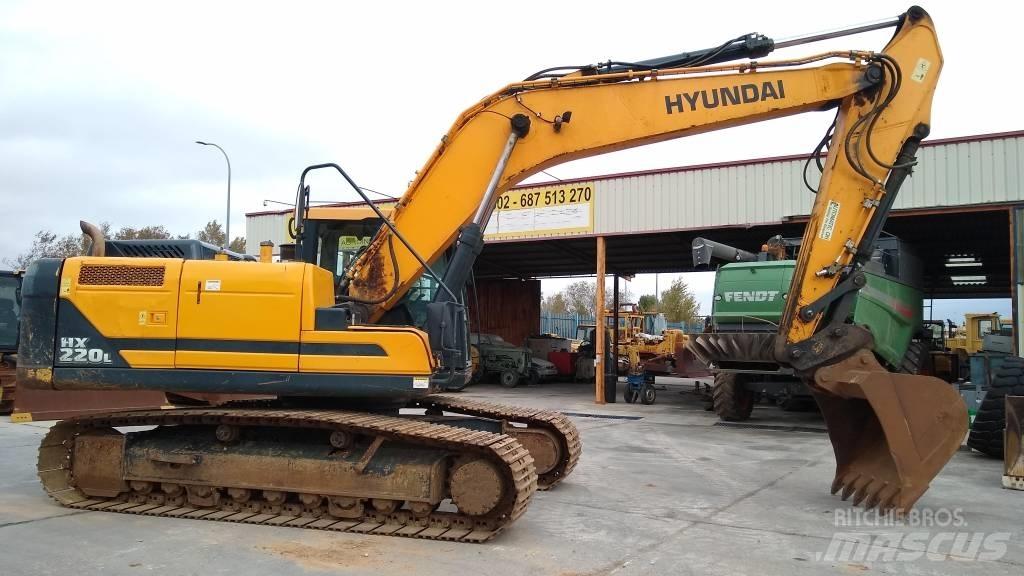 Hyundai HX 220 L Roomikekskavaatorid