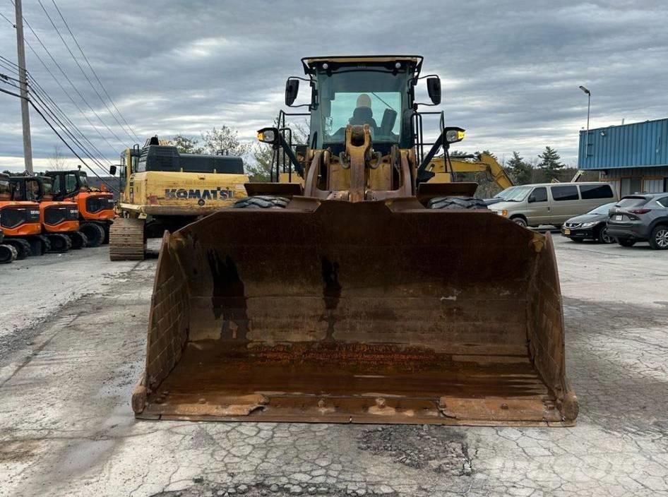 CAT 966 M Rataslaadurid