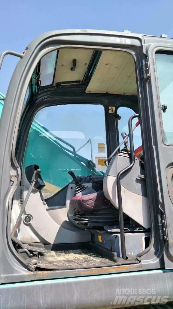 Kobelco SK 250-8 Roomikekskavaatorid