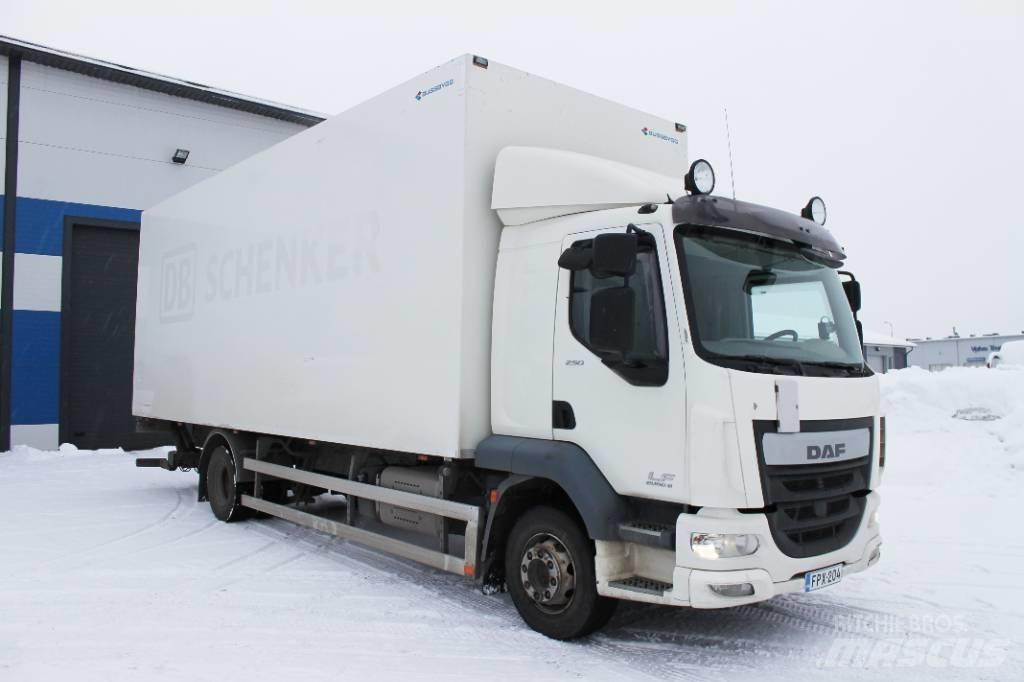 DAF LF250 FA Furgoonautod