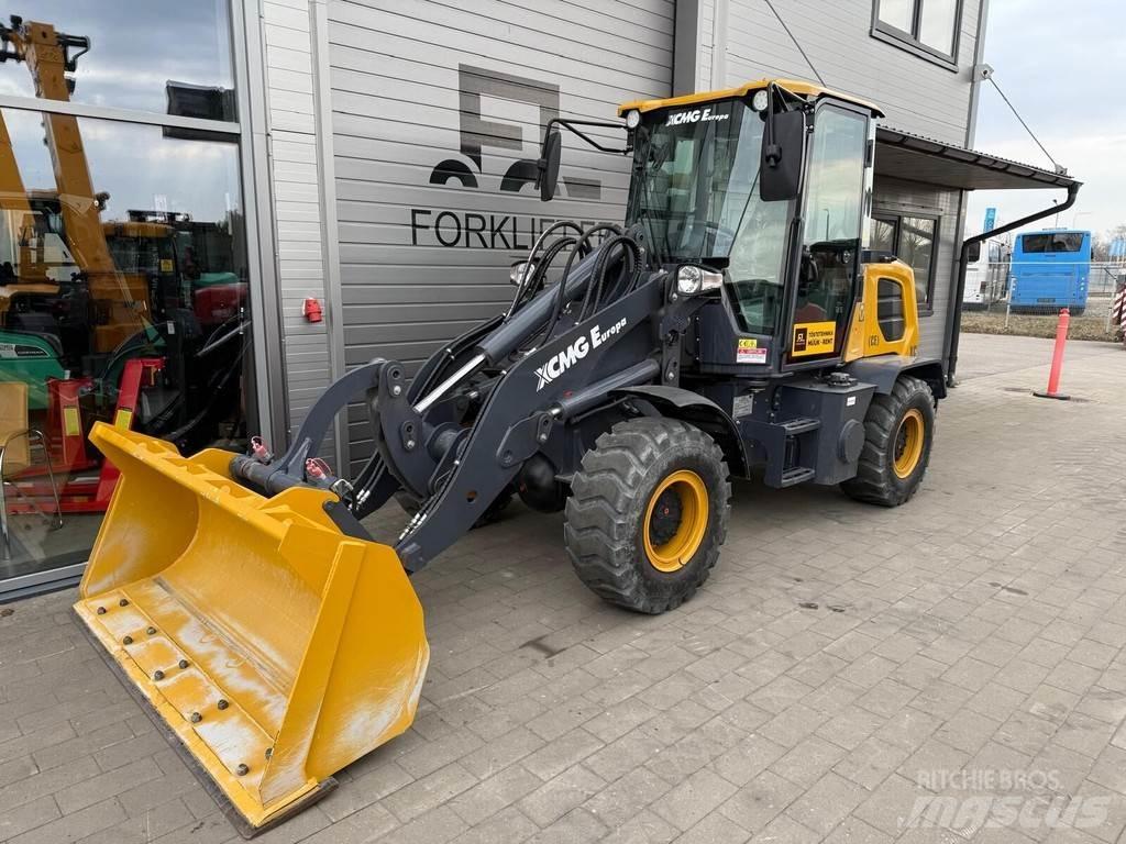 XCMG XC916E Rataslaadurid