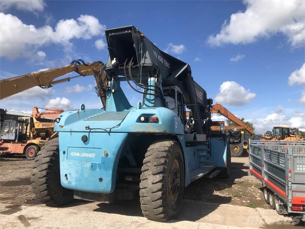 SMV 4542 TBX5 Konteineritõstukid