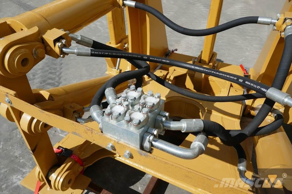 CAT D7E Ripper Muud osad