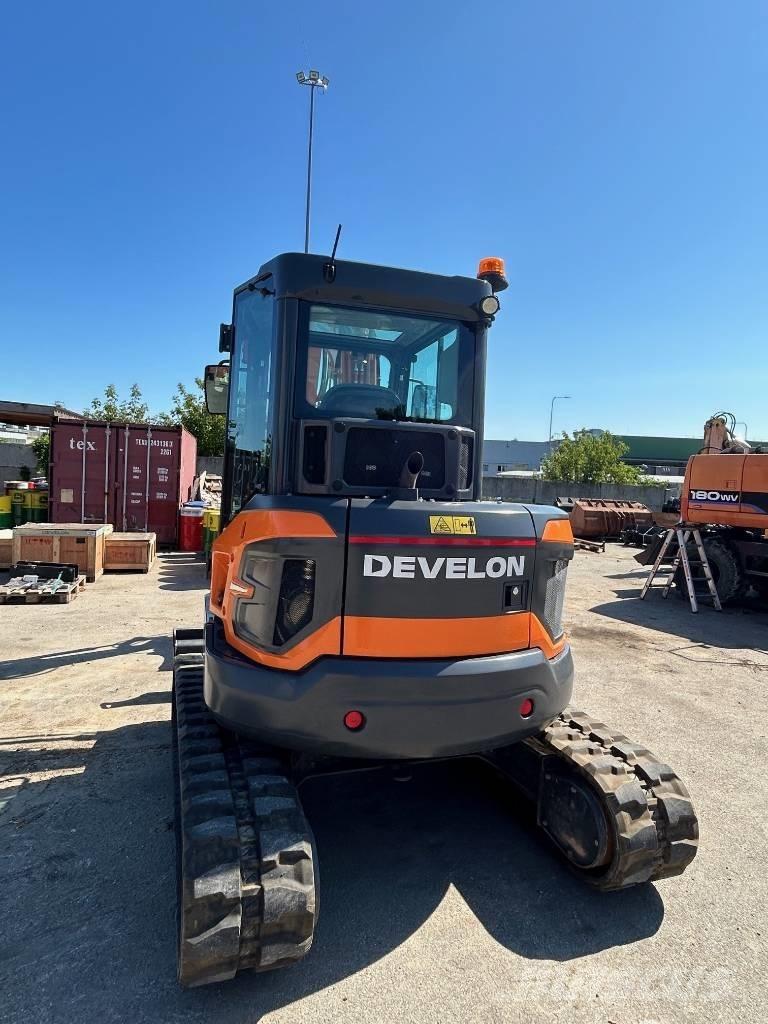 Develon DX 55 R-7 Miniekskavaatorid < 7 t