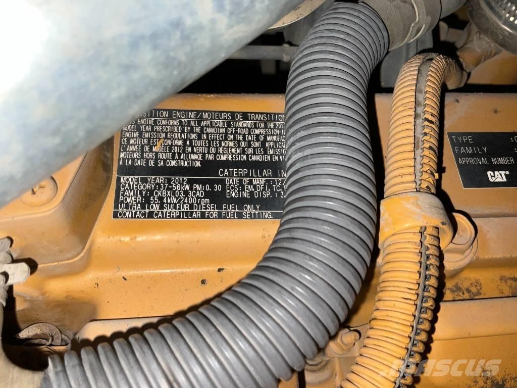 CAT 908 M Rataslaadurid