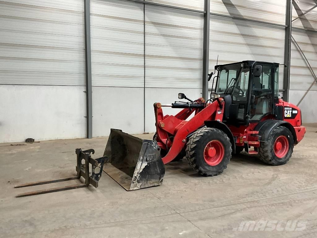 CAT 908 M Rataslaadurid