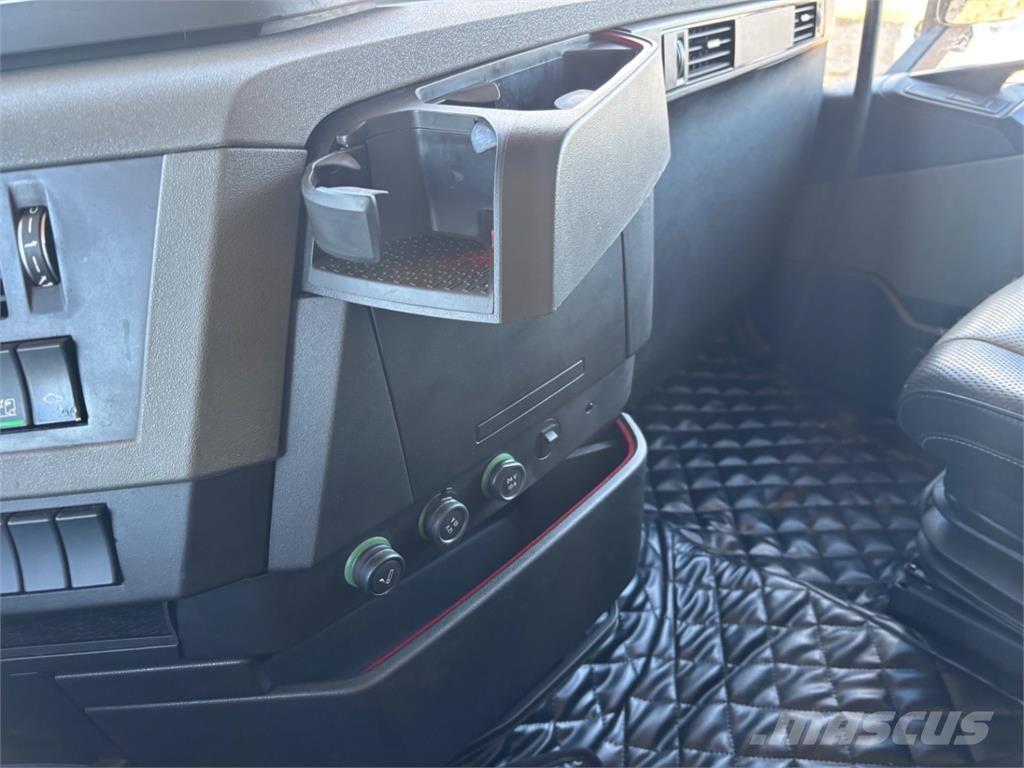 Volvo FH 540 6X4 Sadulveokid