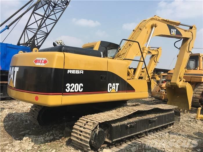 CAT 320 C Roomikekskavaatorid