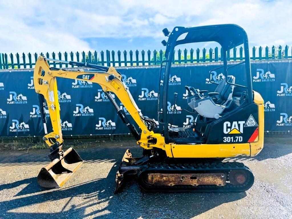 CAT 301.7 D Miniekskavaatorid < 7 t