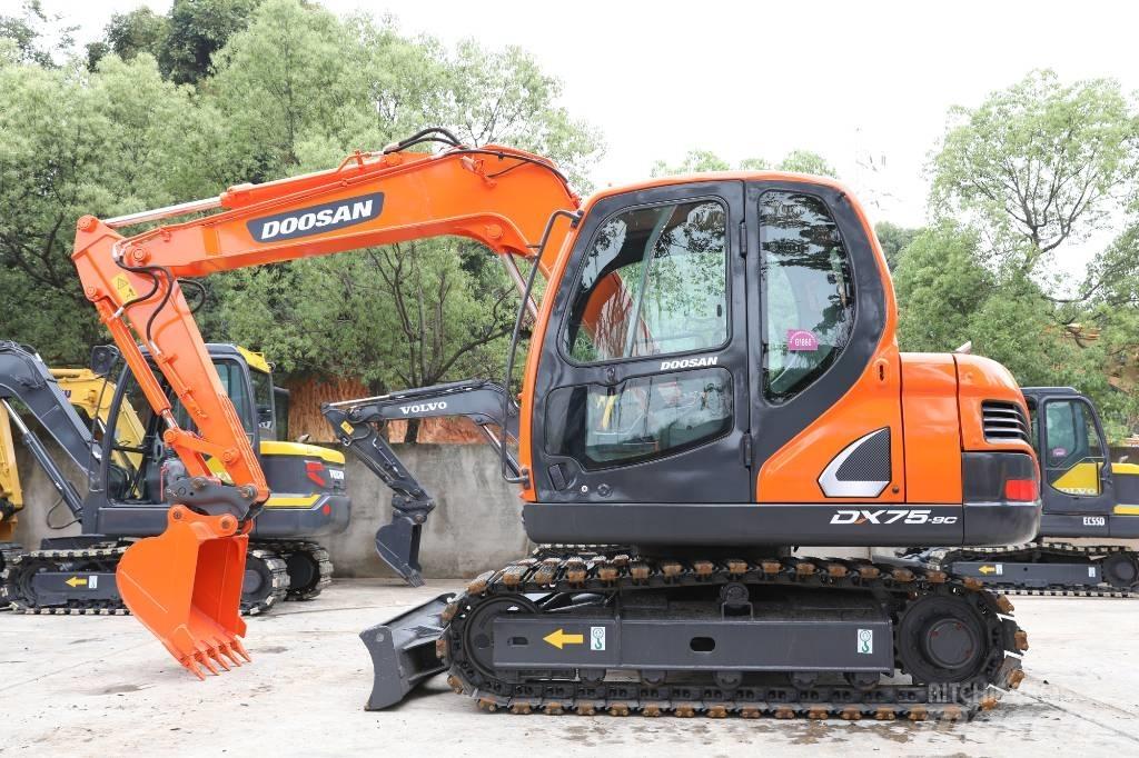 Doosan DX 75-9 C Miniekskavaatorid < 7 t