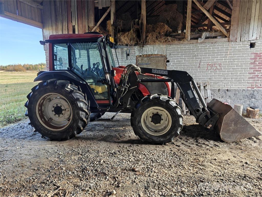 Valtra A95N Traktorid