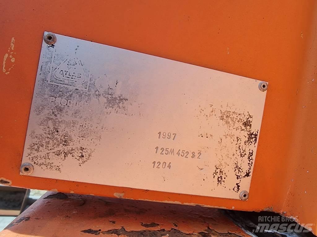 Atlas 1204 Ratasekskavaatorid