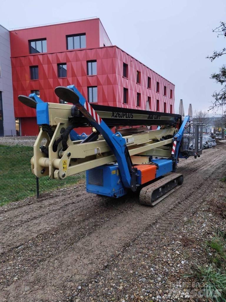 JLG X 26 J Plus Iseliikuvad poomtõstukid