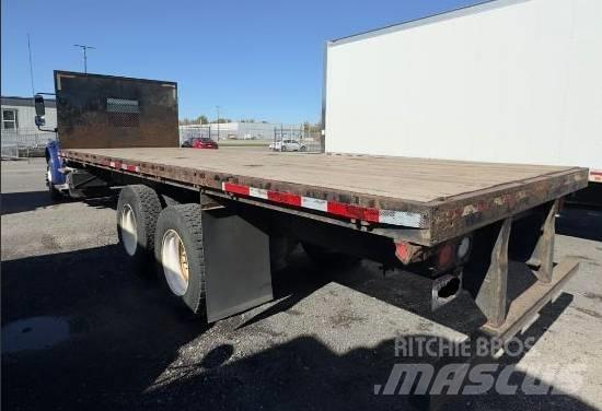 Freightliner M 106 Madelautod