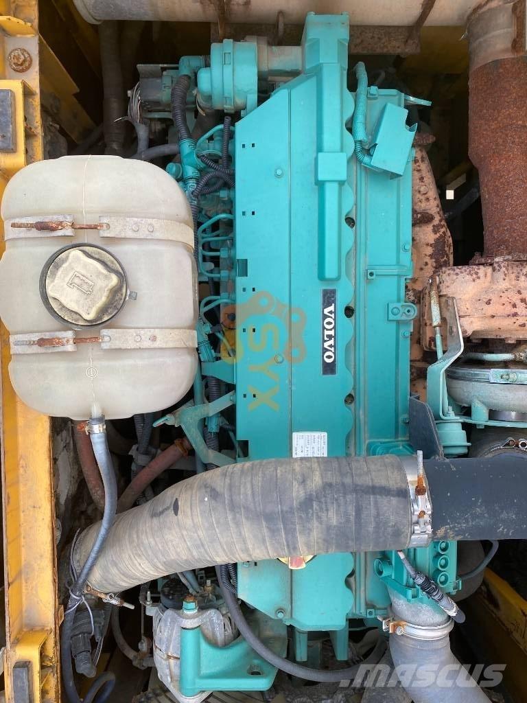 Volvo EC 240 B LC Roomikekskavaatorid