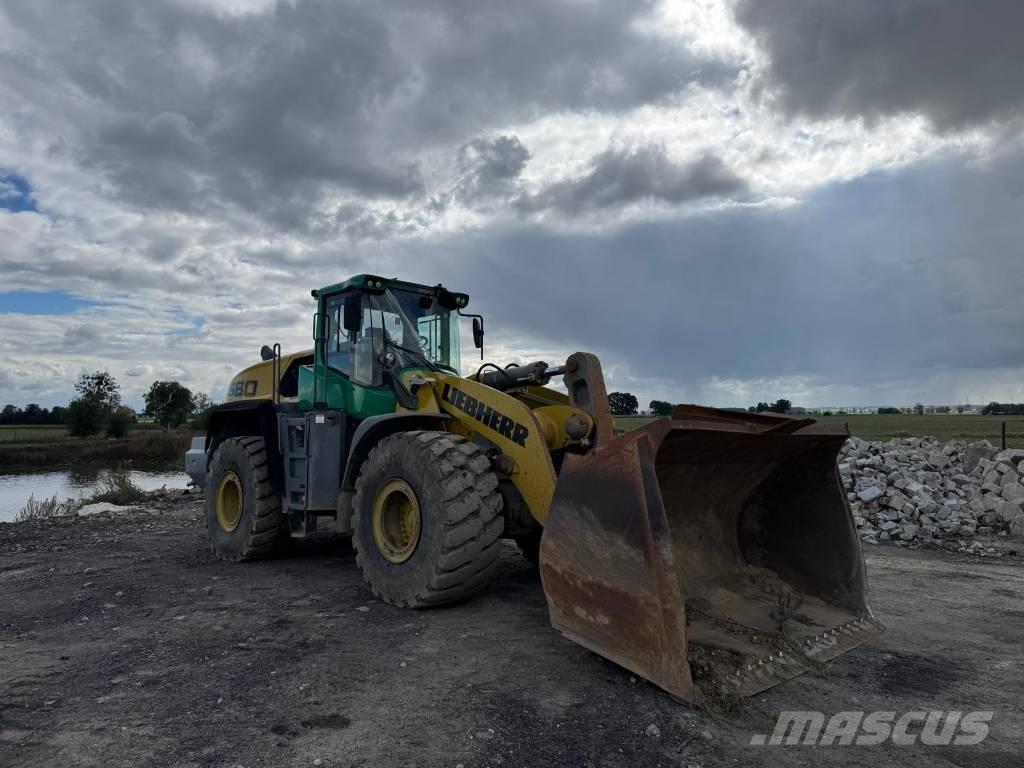 Liebherr 580 Rataslaadurid