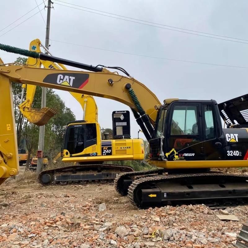 CAT 324 D Roomikekskavaatorid