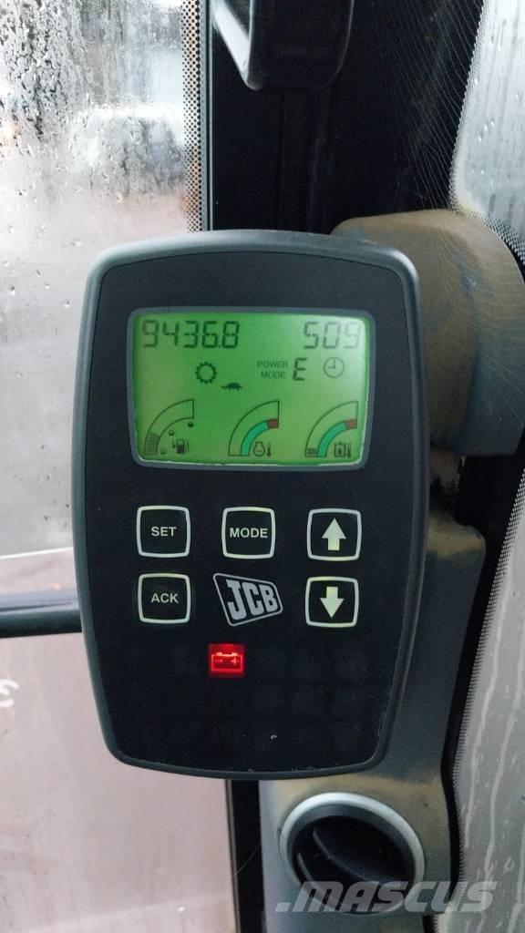 JCB JS 220 LC Roomikekskavaatorid