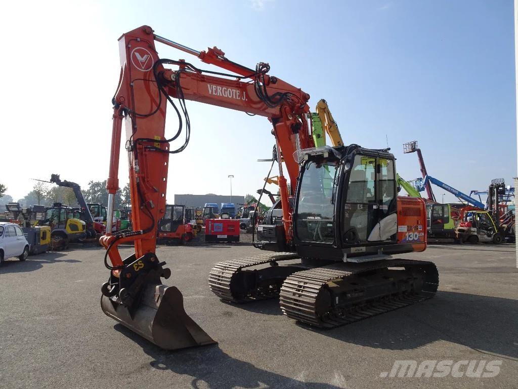 Hitachi ZX130LCN-6 Roomikekskavaatorid