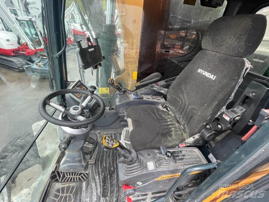 Hyundai HW160 Ratasekskavaatorid