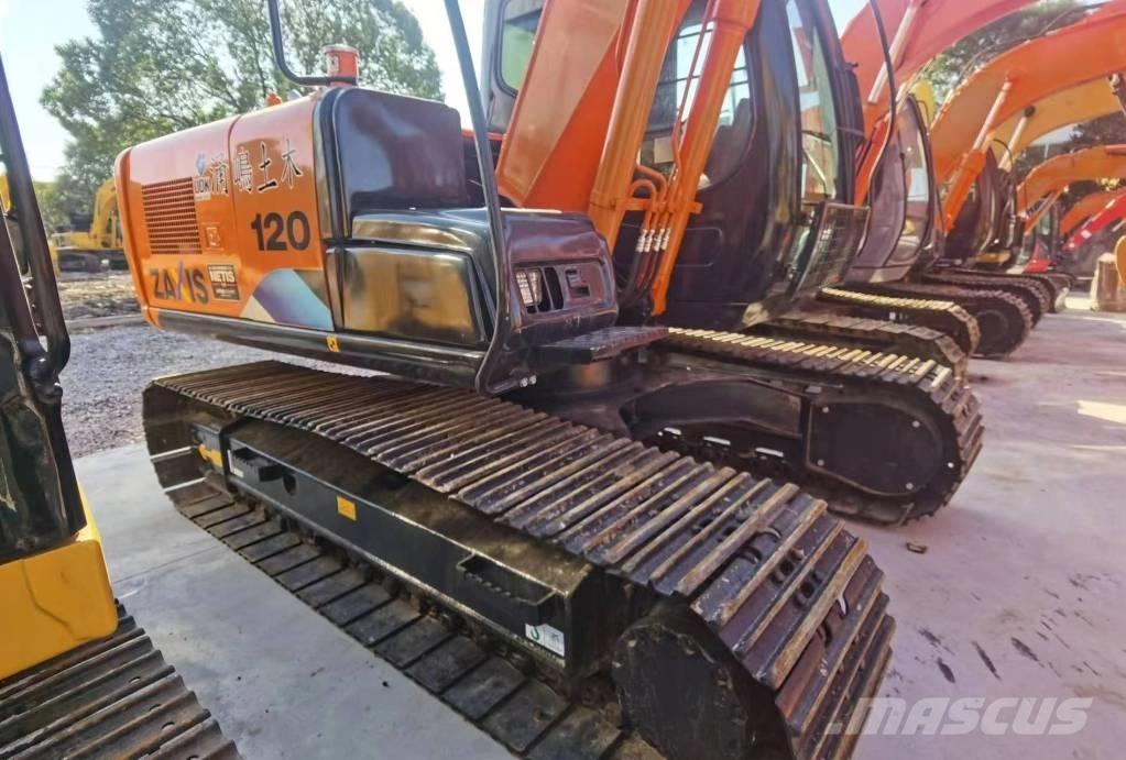Hitachi ZX 120 Roomikekskavaatorid