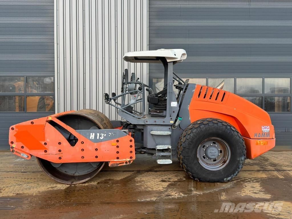 Hamm H13i VIO Ühe trumliga rullid