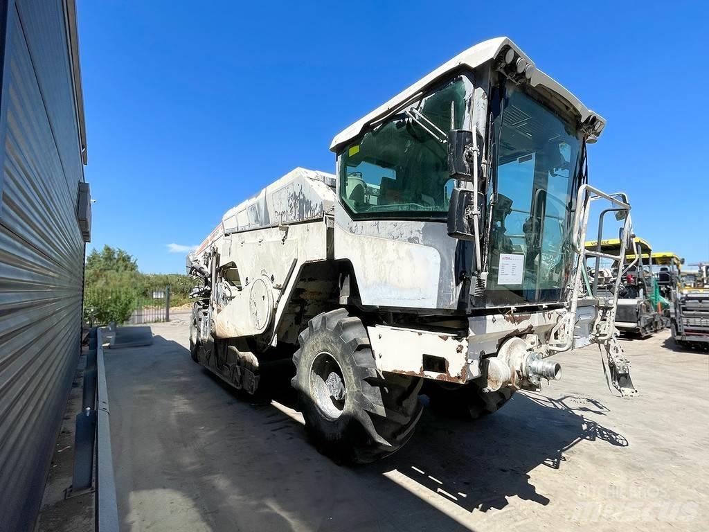 Wirtgen WR 240I Asfaldi taaskasutuse masinad