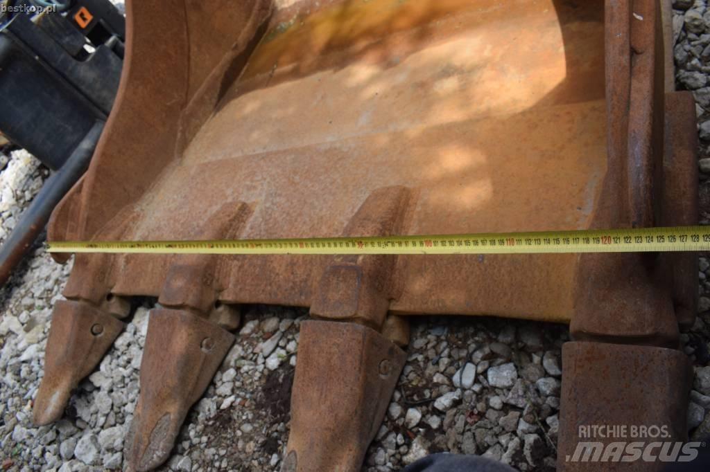Komatsu PC240LC-11 Roomikekskavaatorid