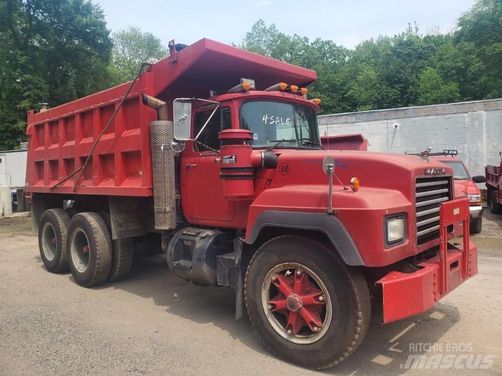 Mack RD 690 SX Kallurid