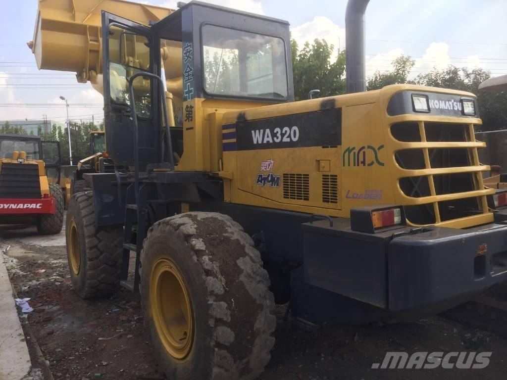 Komatsu WA 320-3 Rataslaadurid