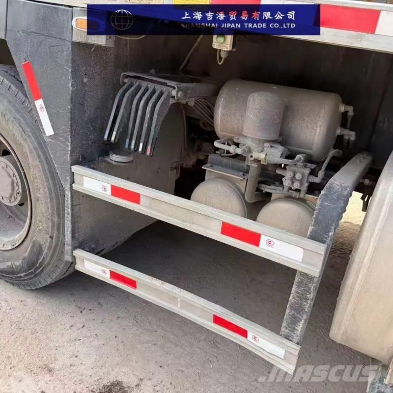 Sany stc800E5 Maastikutõstukid