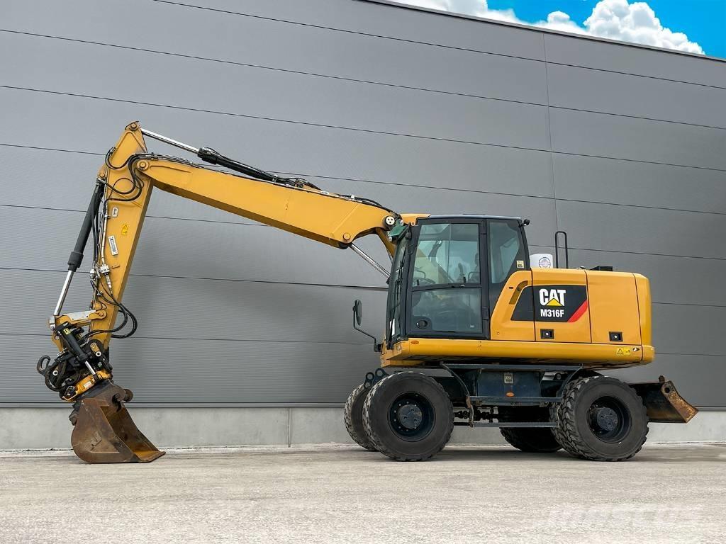 CAT M316F Ratasekskavaatorid