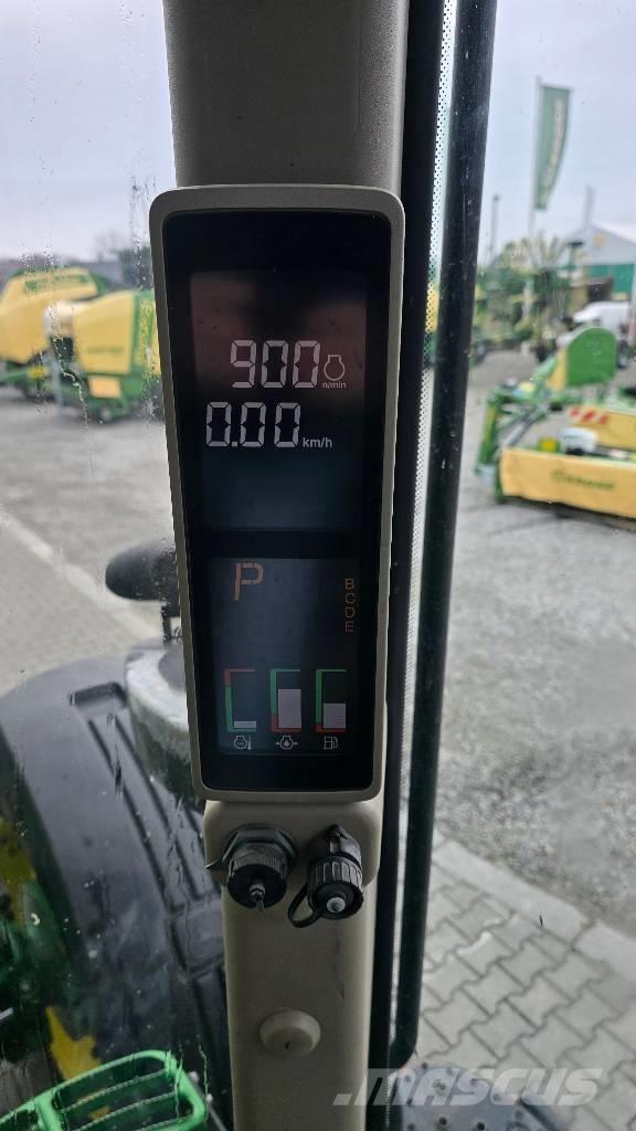 John Deere 7230 R Traktorid