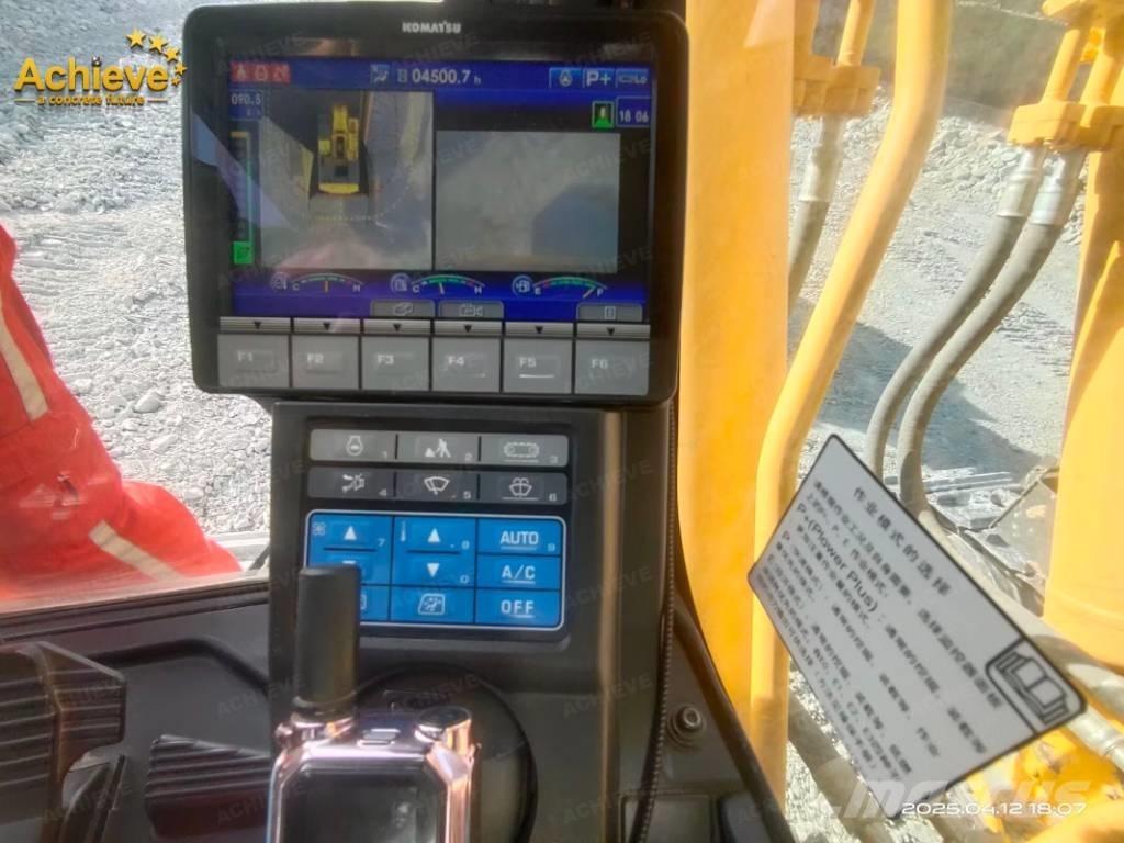 Komatsu PC 1250-11 Roomikekskavaatorid