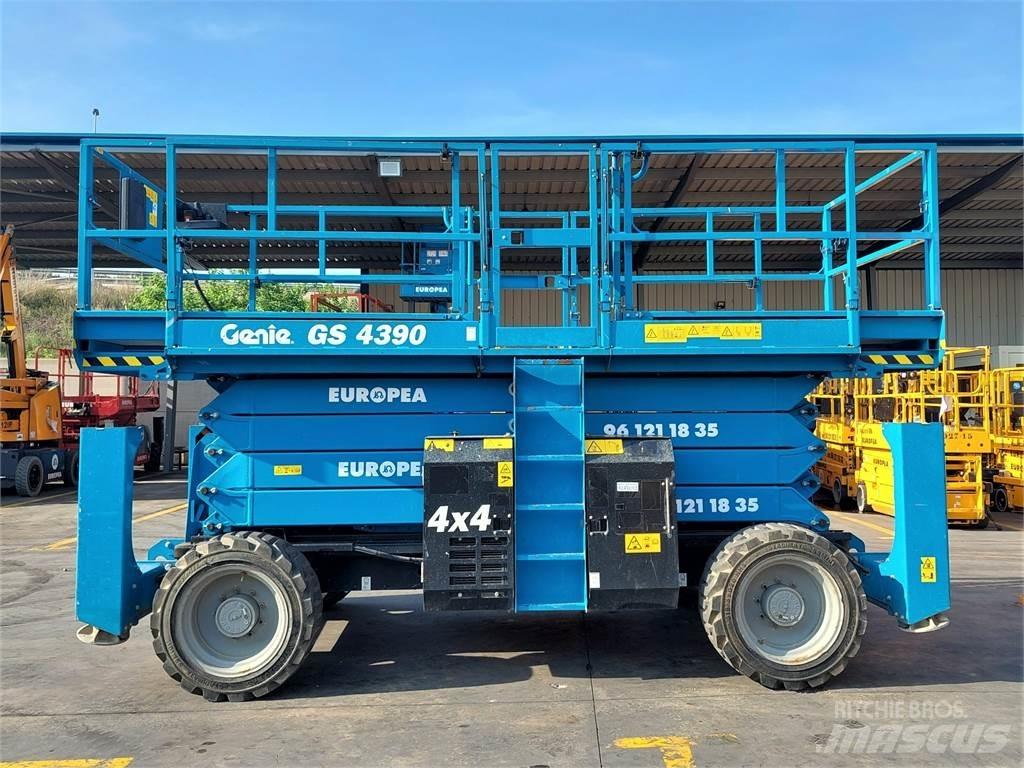 Genie GS4390 Käärtõstukid