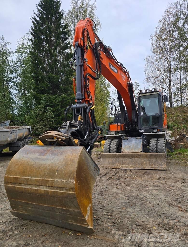 Doosan DX 170 W-5 Ratasekskavaatorid