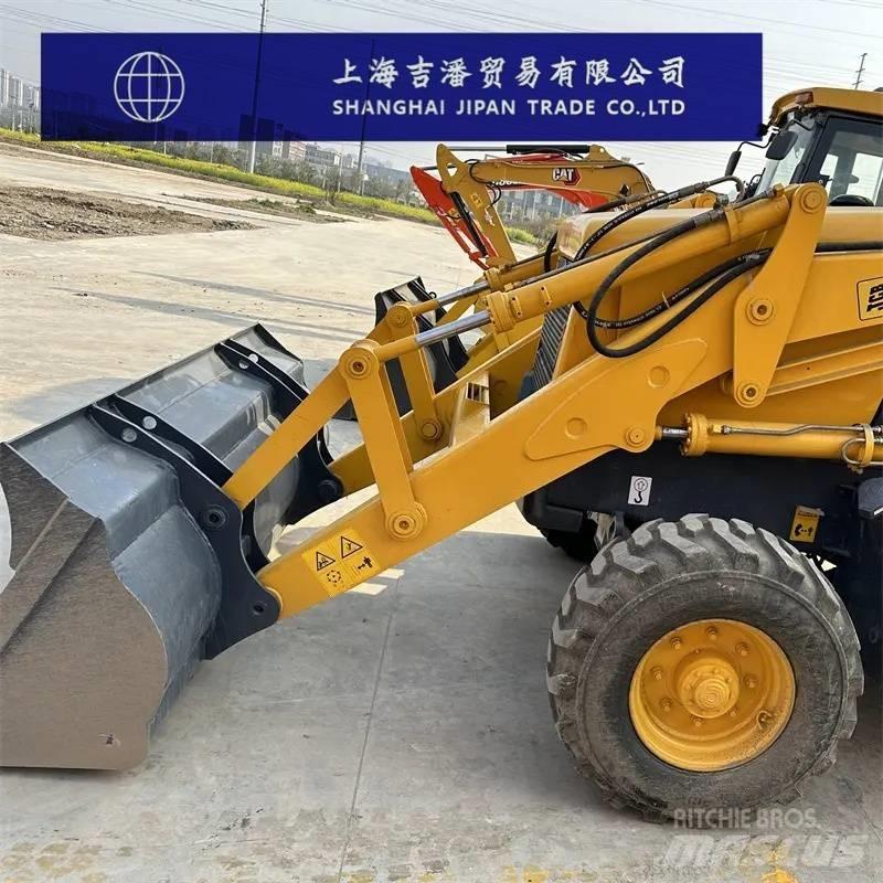 JCB 3 CX Rataslaadurid