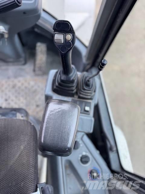 Volvo L 30 B Rataslaadurid