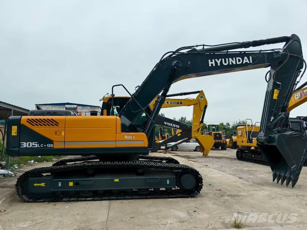 Hyundai 305LC-9 Roomikekskavaatorid