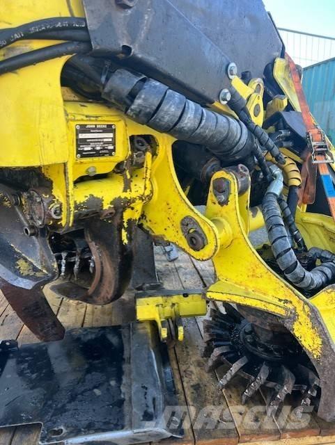 John Deere H414 Harvesterid