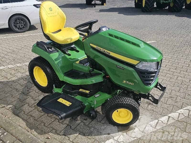 John Deere X590 Niidukid