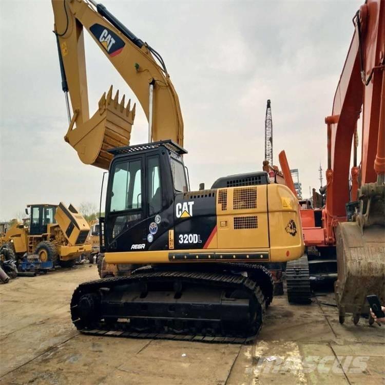 CAT 325DL Roomikekskavaatorid