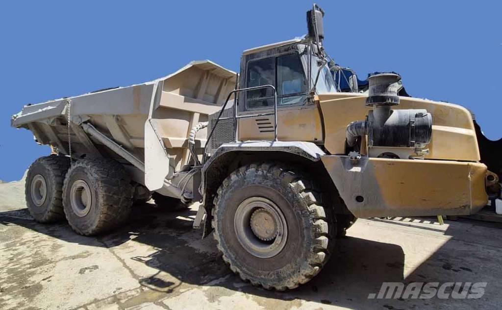 Bell B40D - 6x6 Liigendraamiga pinnaseveokid