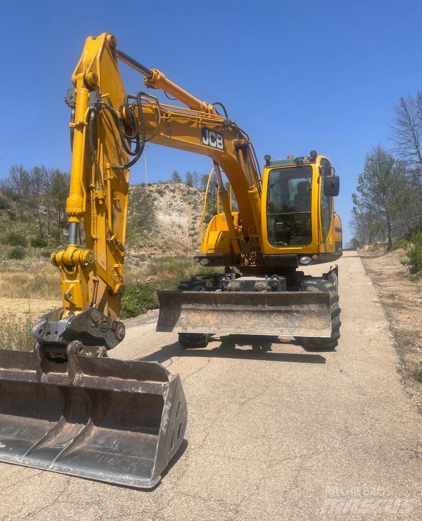 JCB JS 145 W Ratasekskavaatorid