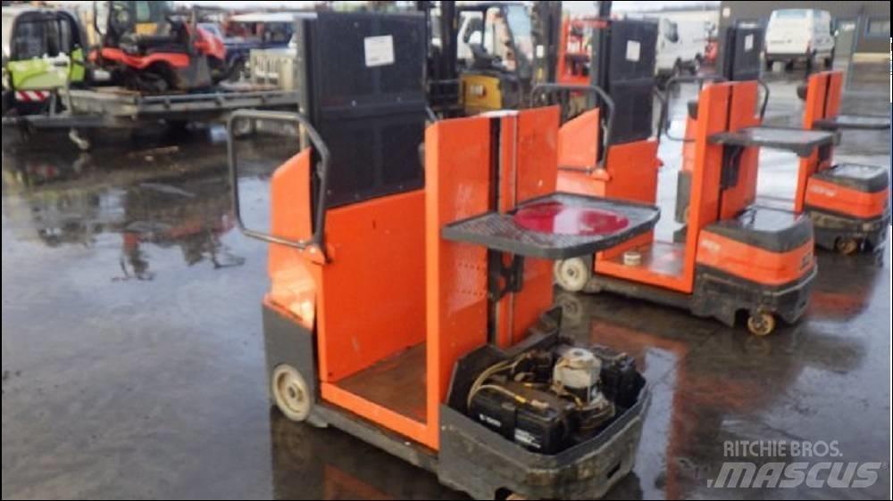 JLG DSP-M Platvormiga virnastajad