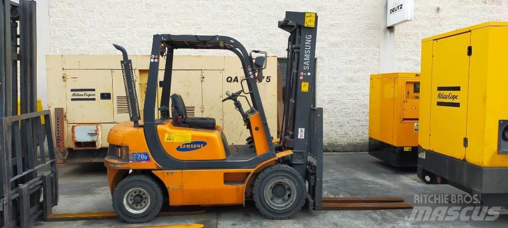 Samsung SF 20 D Diiseltõstukid