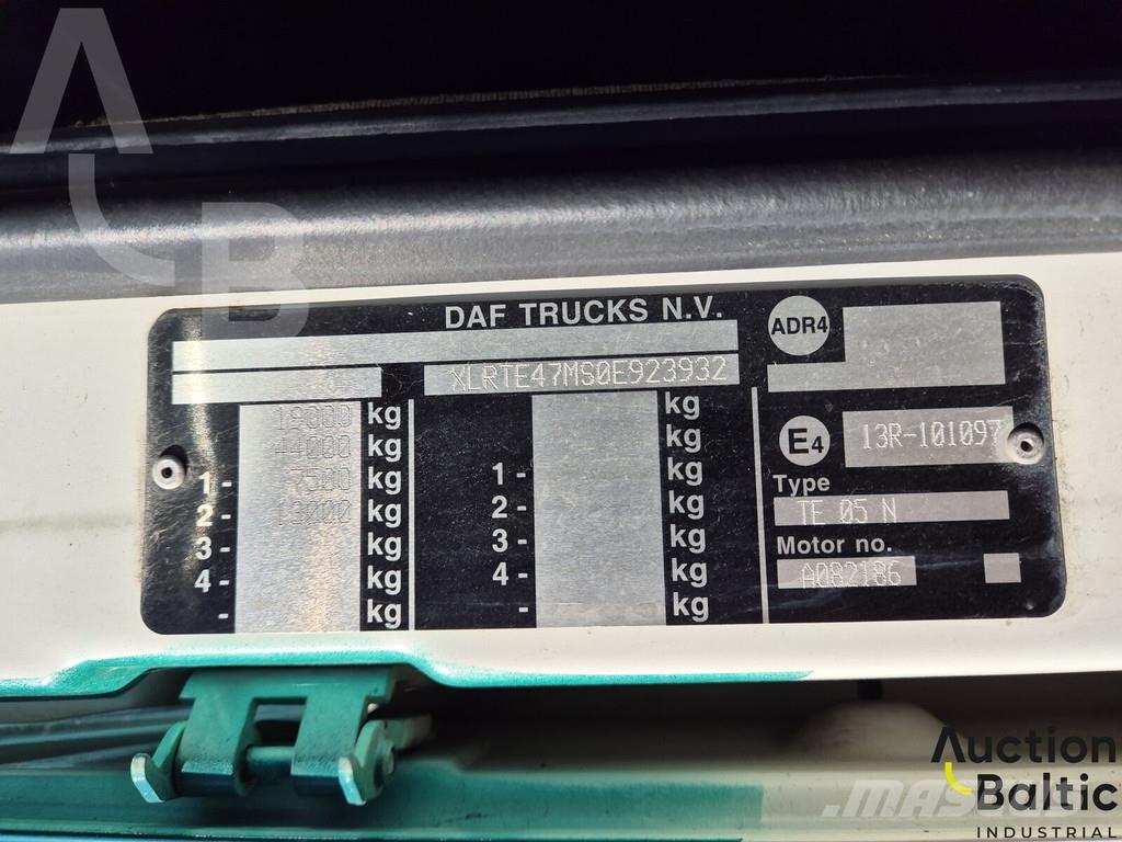 DAF FT XF105 Sadulveokid